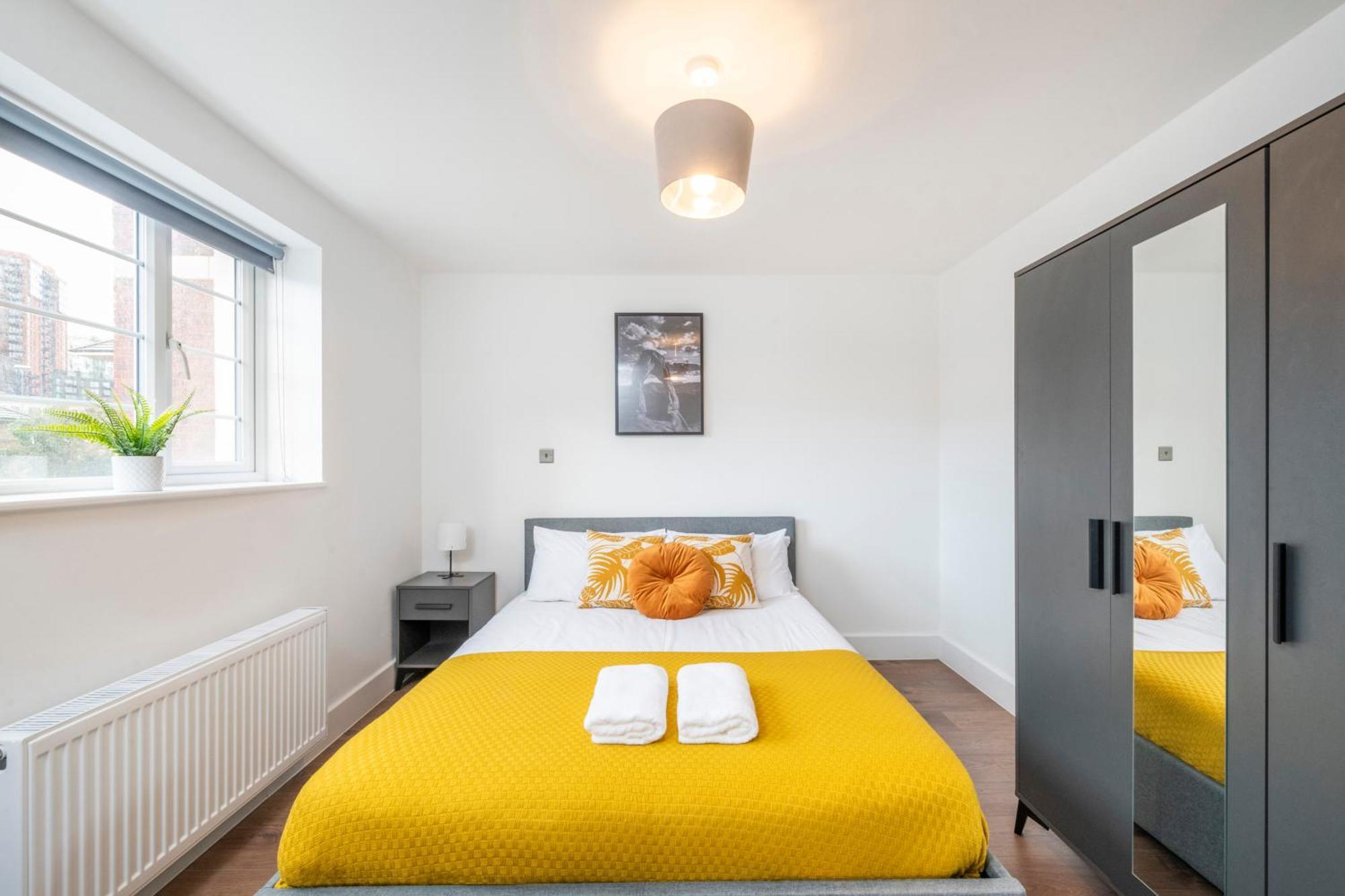 The Perfect Stay London, Home With 2 Bedrooms 1 Bath - Battersea, Vauxhall And Nine Elms Kültér fotó